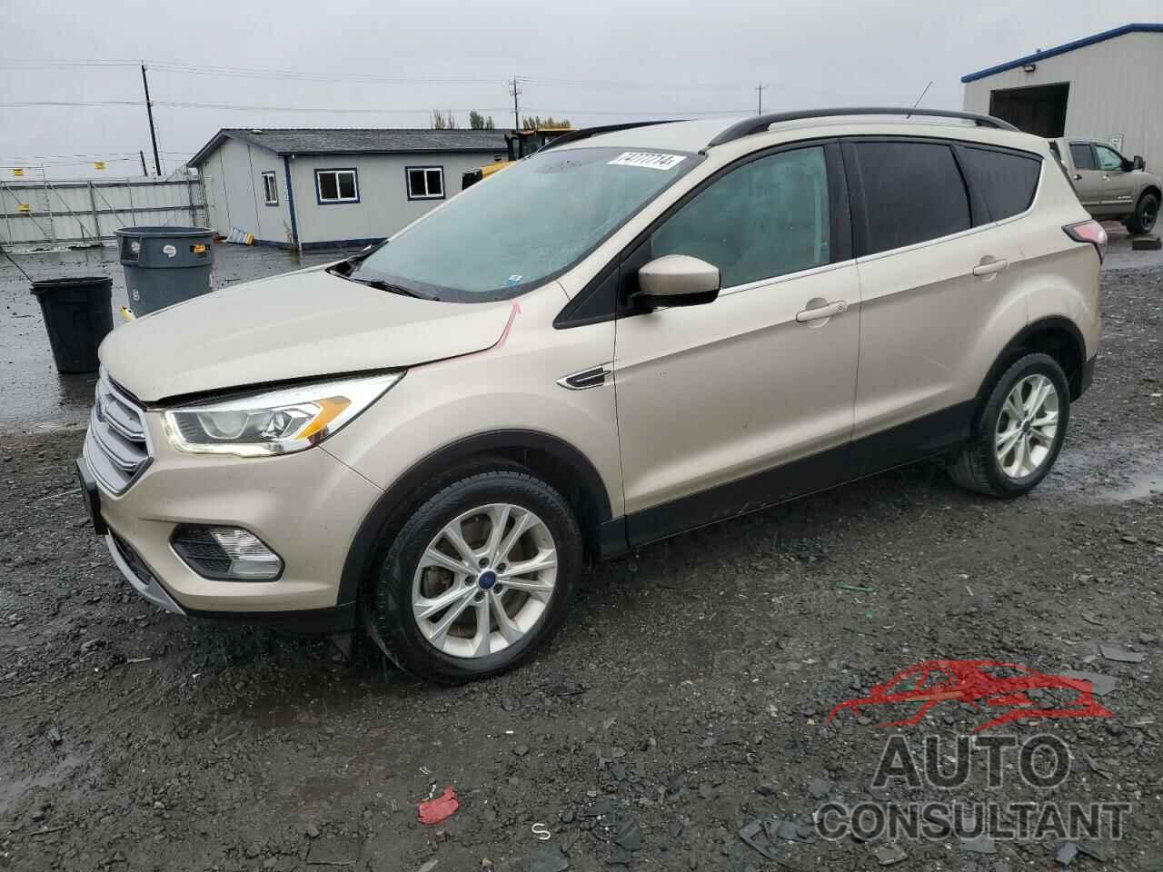 FORD ESCAPE 2017 - 1FMCU9GD5HUB52953