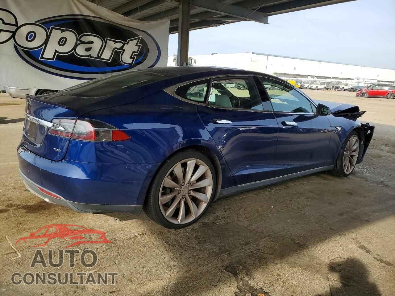 TESLA MODEL S 2015 - 5YJSA1E2XFF109565