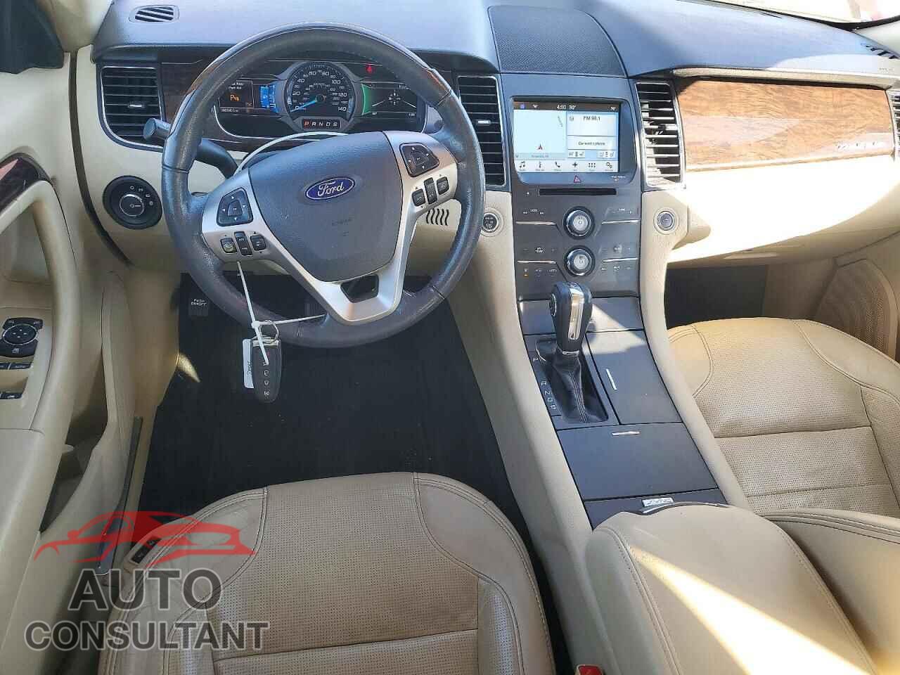 FORD TAURUS 2016 - 1FAHP2F83GG102665
