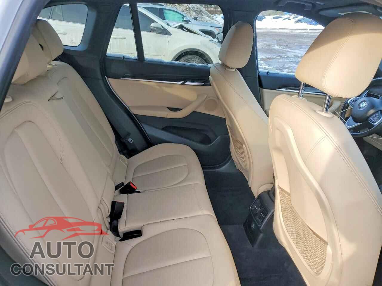 BMW X1 2017 - WBXHT3C37H5F85620