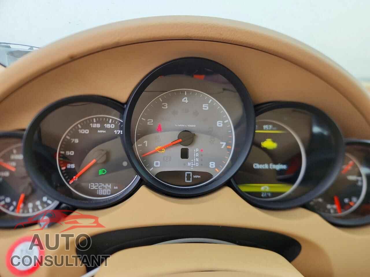 PORSCHE CAYENNE 2012 - WP1AB2A2XCLA40825