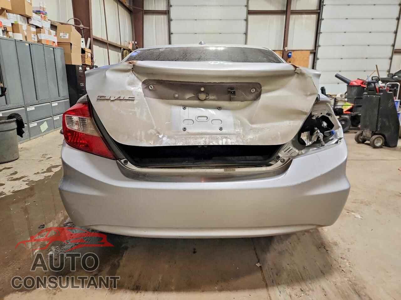 HONDA CIVIC 2012 - 2HGFB2F9XCH117981