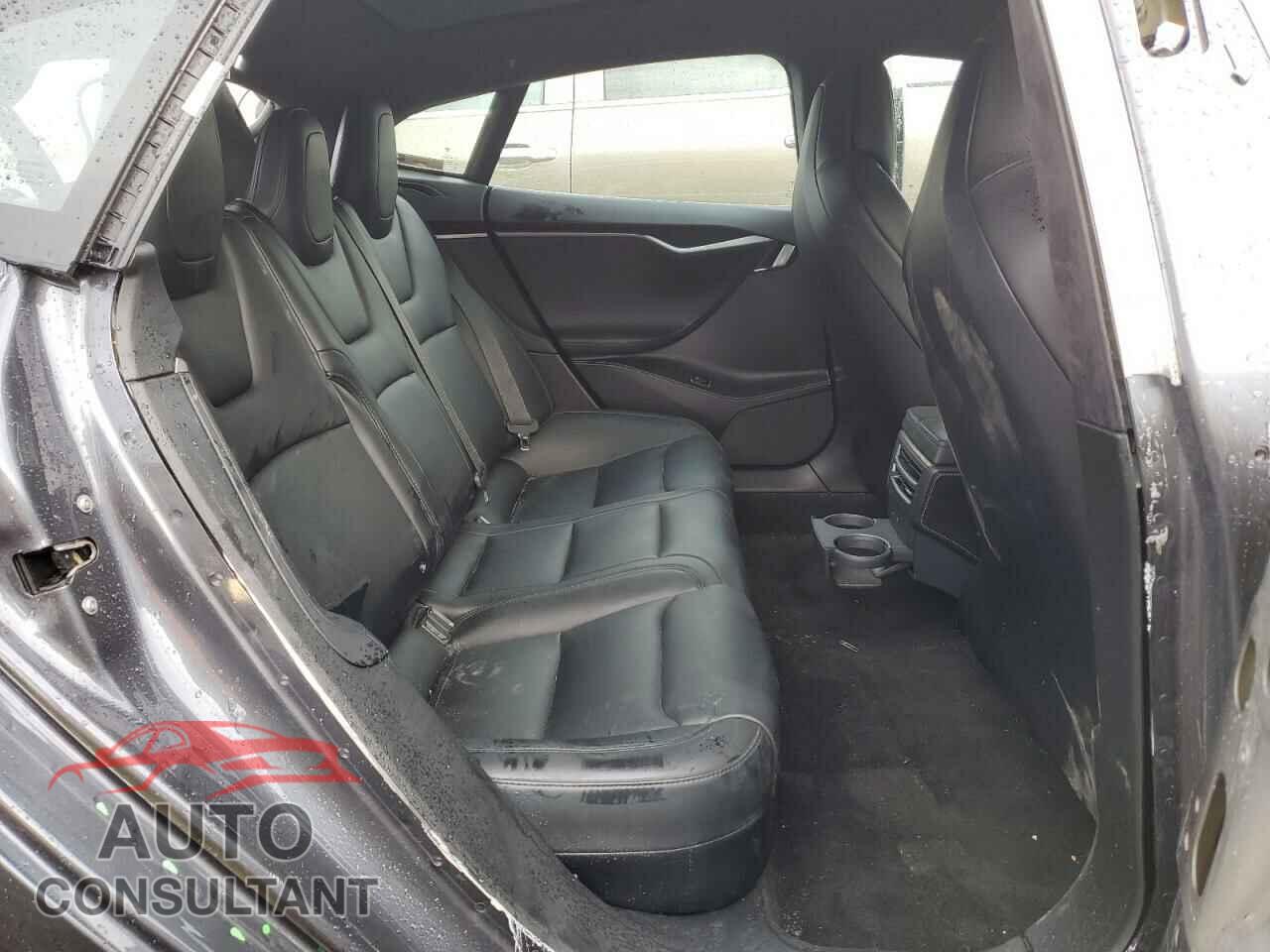 TESLA MODEL S 2018 - 5YJSA1E22JF295160