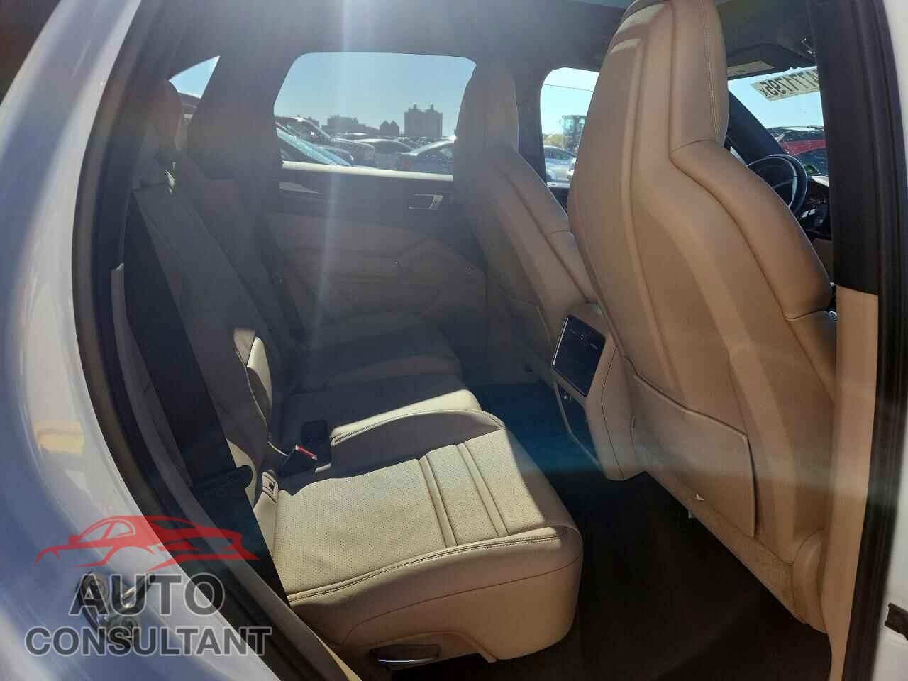 PORSCHE CAYENNE 2020 - WP1AA2AY7LDA05662