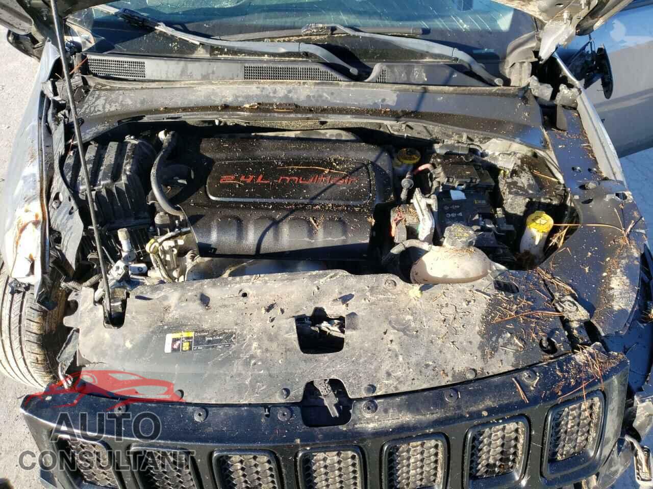 JEEP COMPASS 2018 - 3C4NJCBB0JT322435