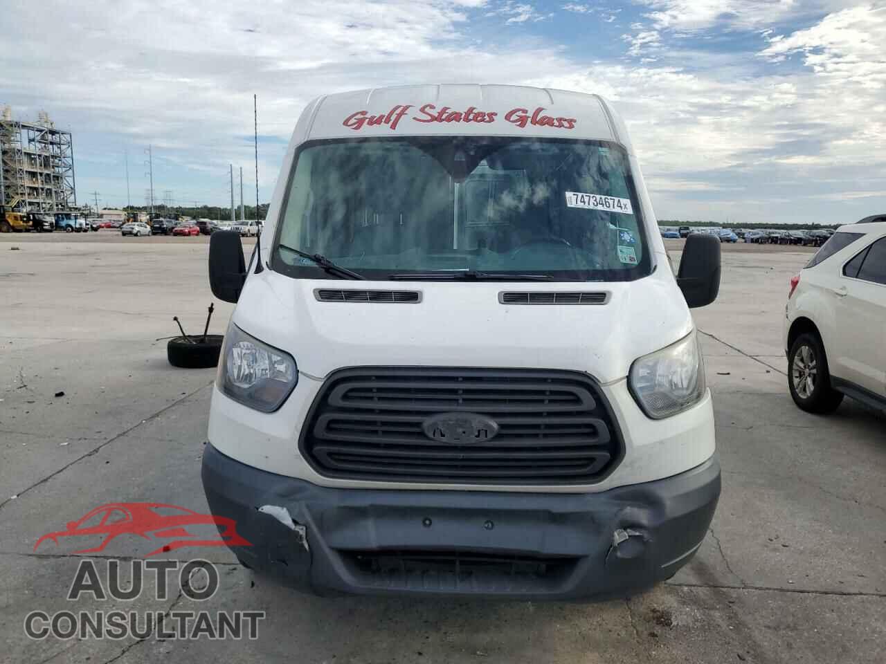 FORD TRANSIT 2018 - 1FTYR2CM7JKA03177