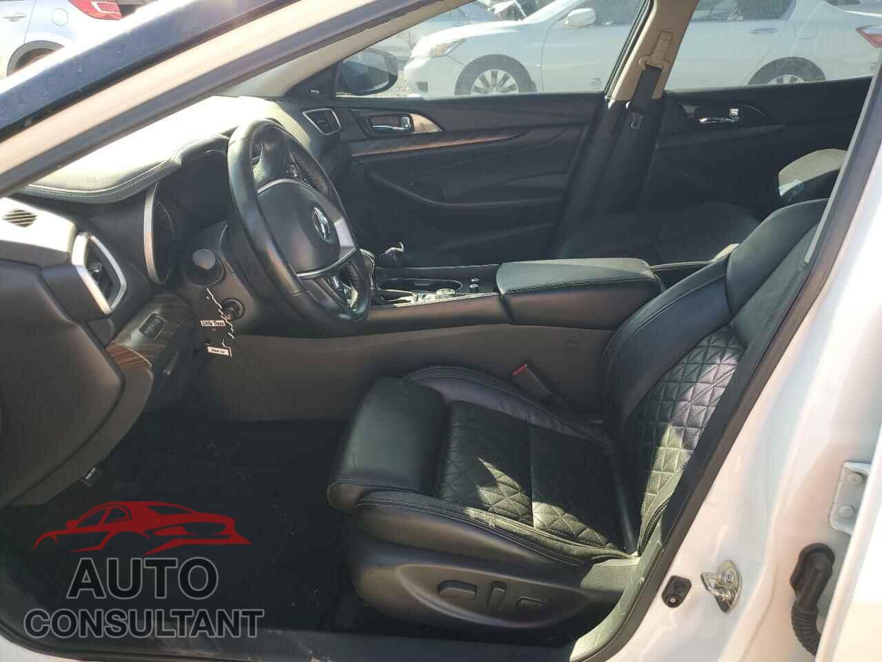 NISSAN MAXIMA 2017 - 1N4AA6AP4HC375308