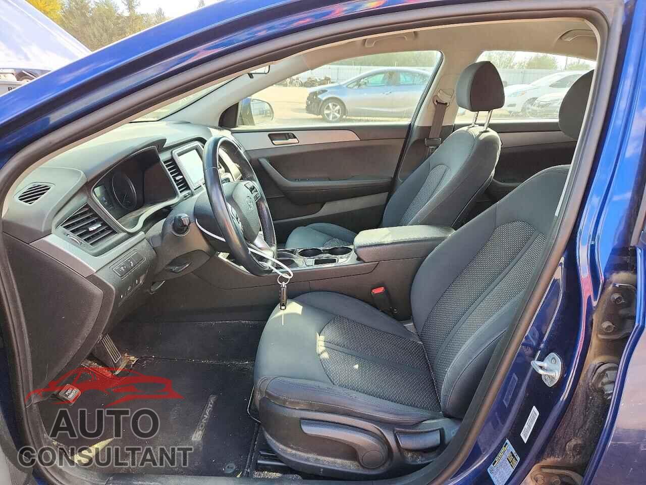 HYUNDAI SONATA 2018 - 5NPE24AF2JH711701