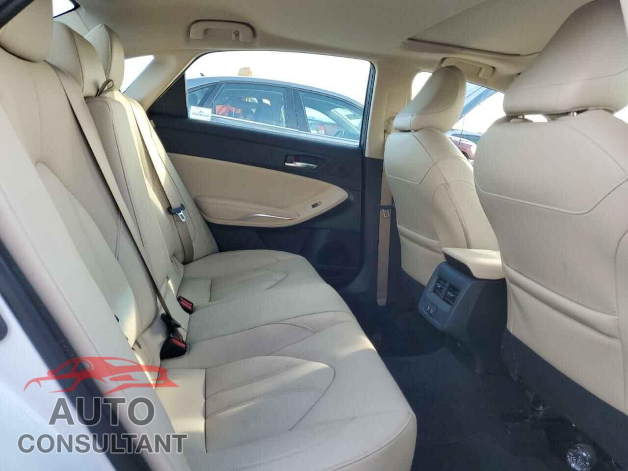 TOYOTA AVALON 2020 - 4T1AZ1FB0LU044310