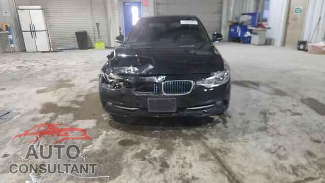 BMW 3 SERIES 2018 - WBA8E1C57JA178045