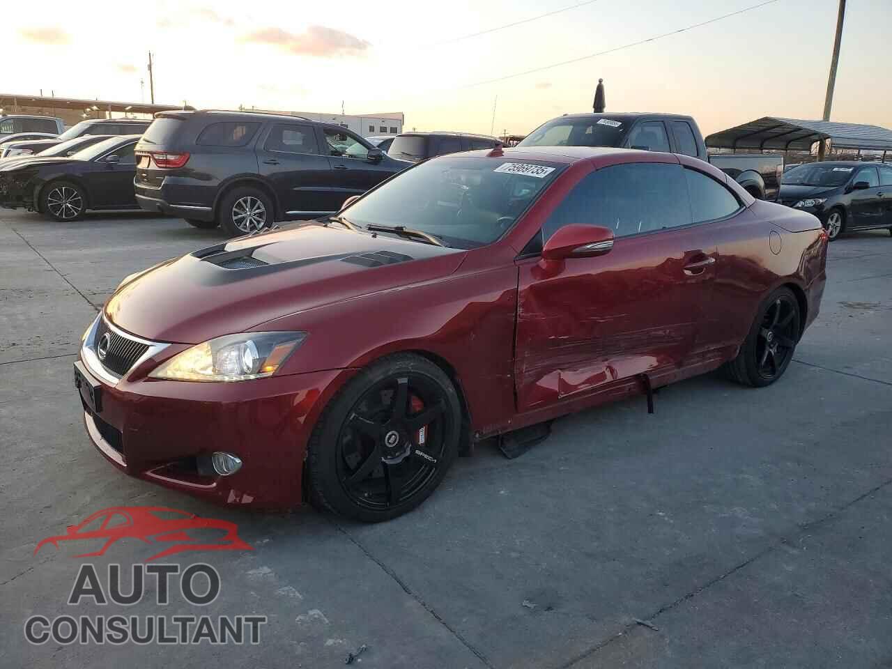 LEXUS IS 2011 - JTHFE2C24B2506795