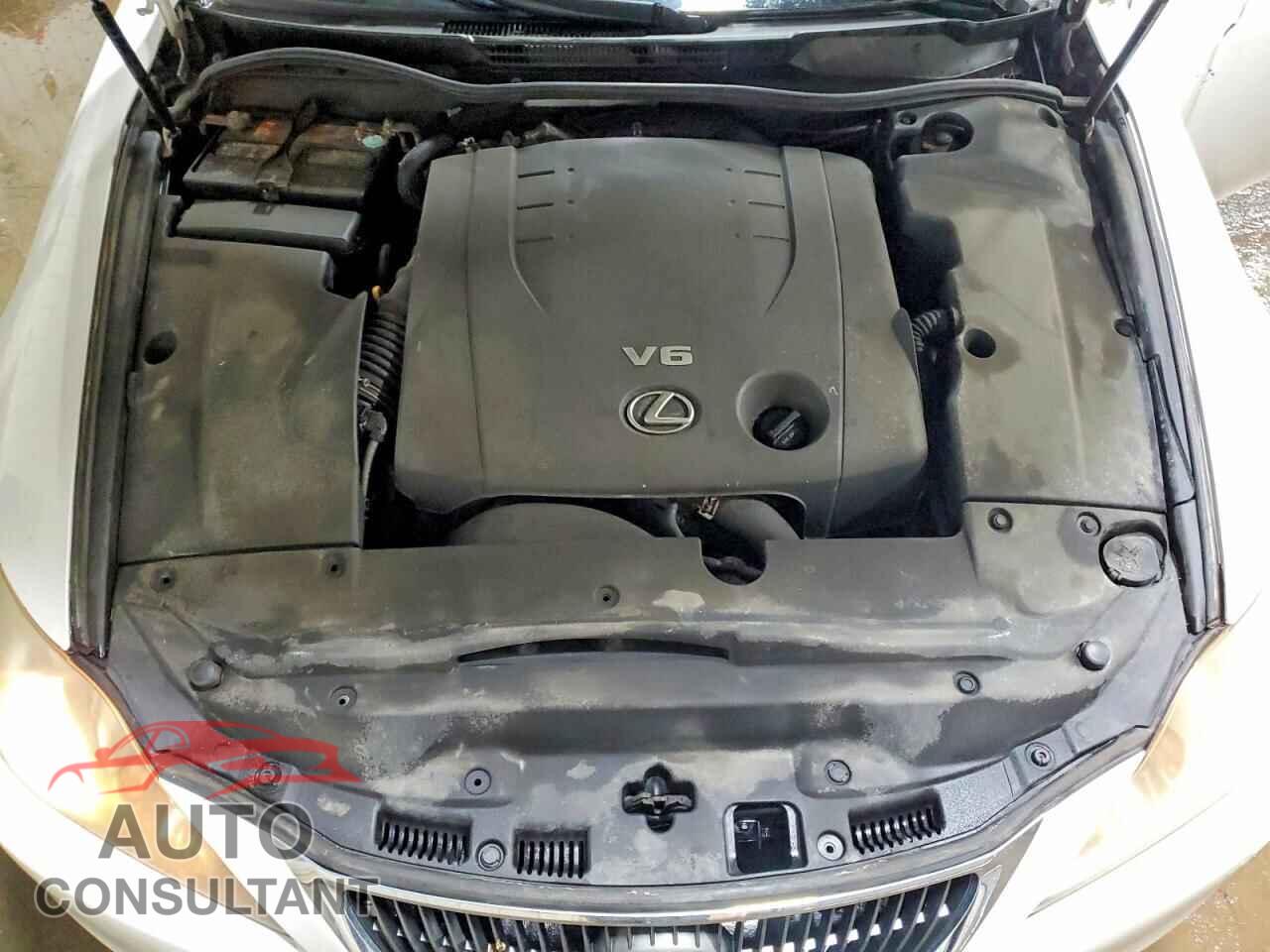 LEXUS IS 2011 - JTHCF5C20B5047281