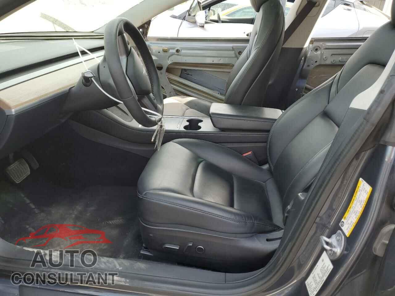 TESLA MODEL 3 2022 - 5YJ3E1EA7NF289621
