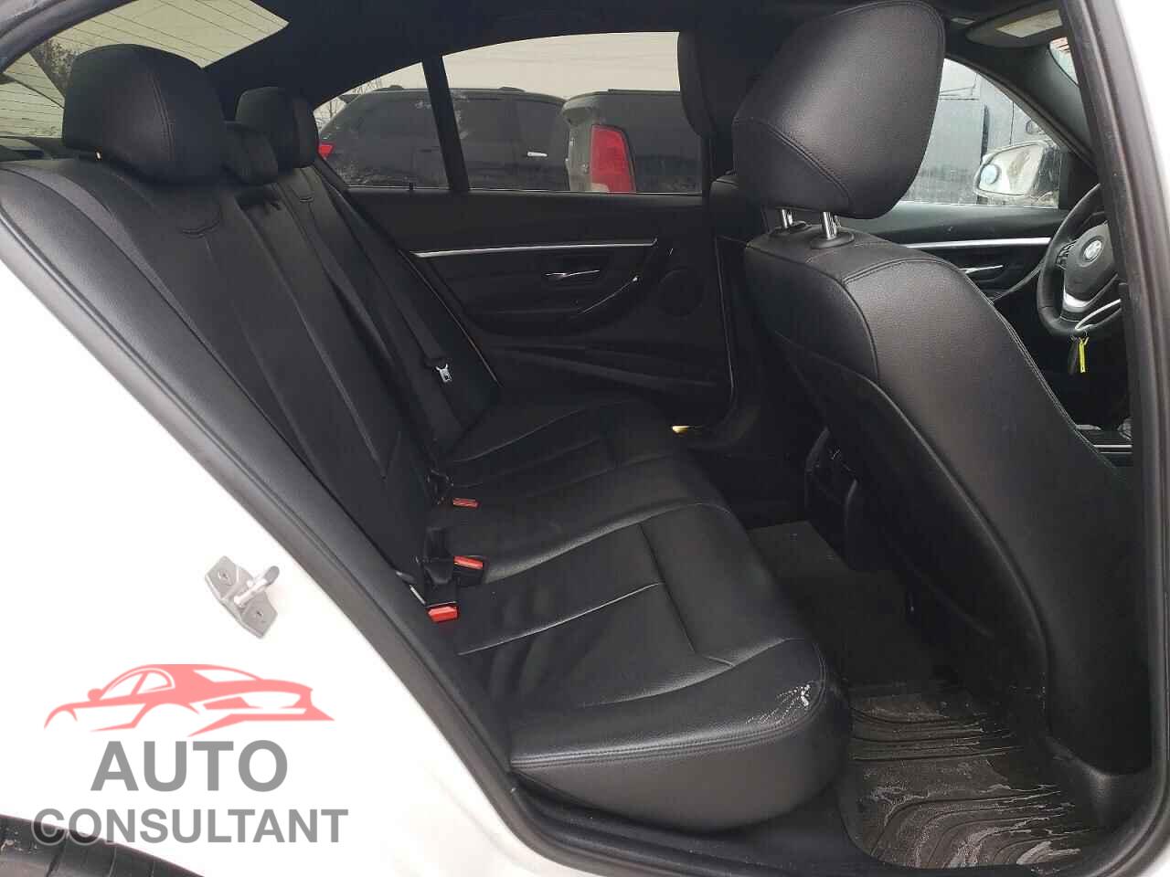 BMW 3 SERIES 2016 - WBA8E3C53GK501246