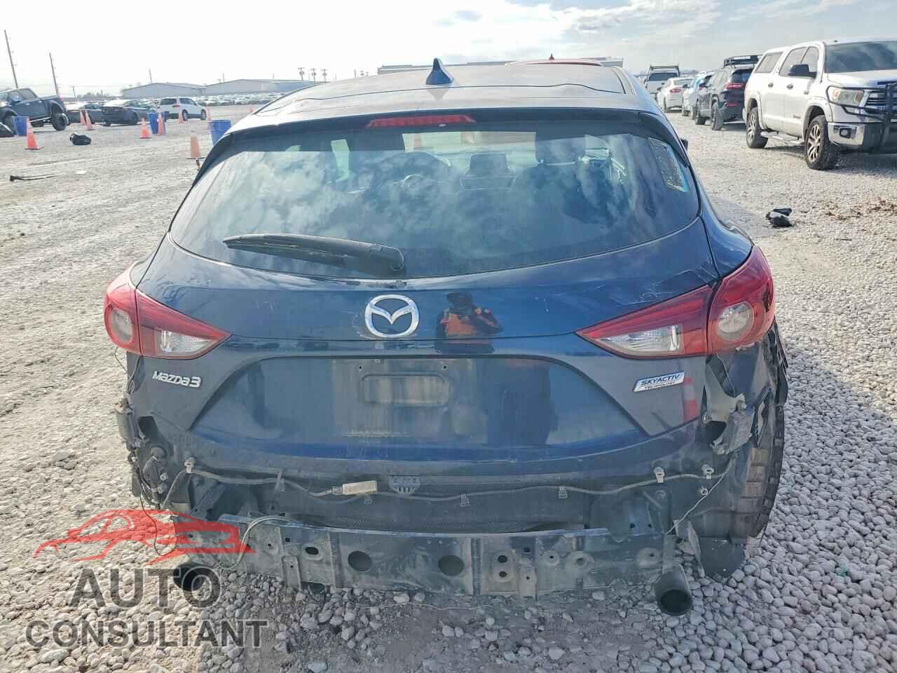 MAZDA 3 2017 - 3MZBN1M35HM147523