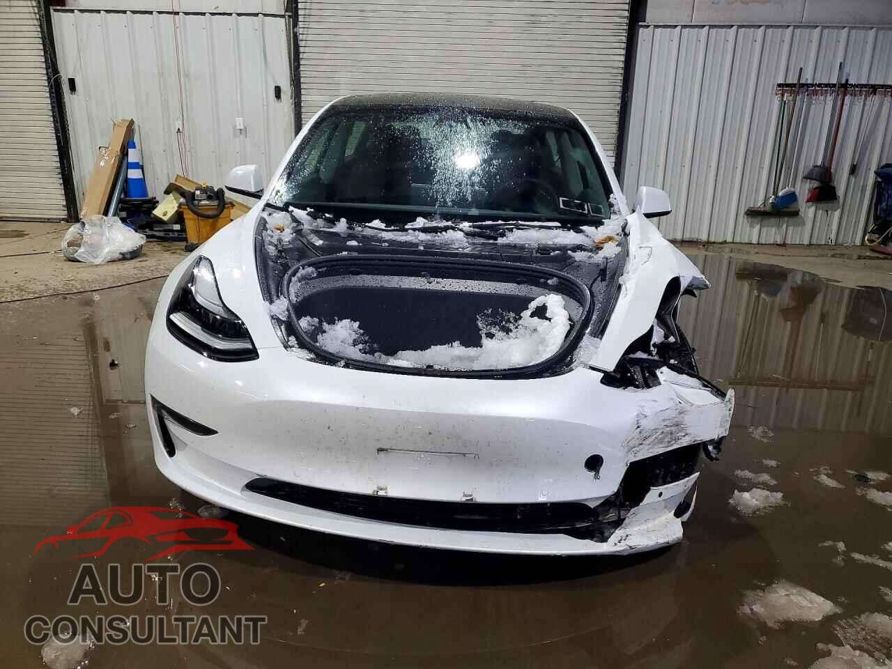 TESLA MODEL 3 2022 - 5YJ3E1EB4NF105325