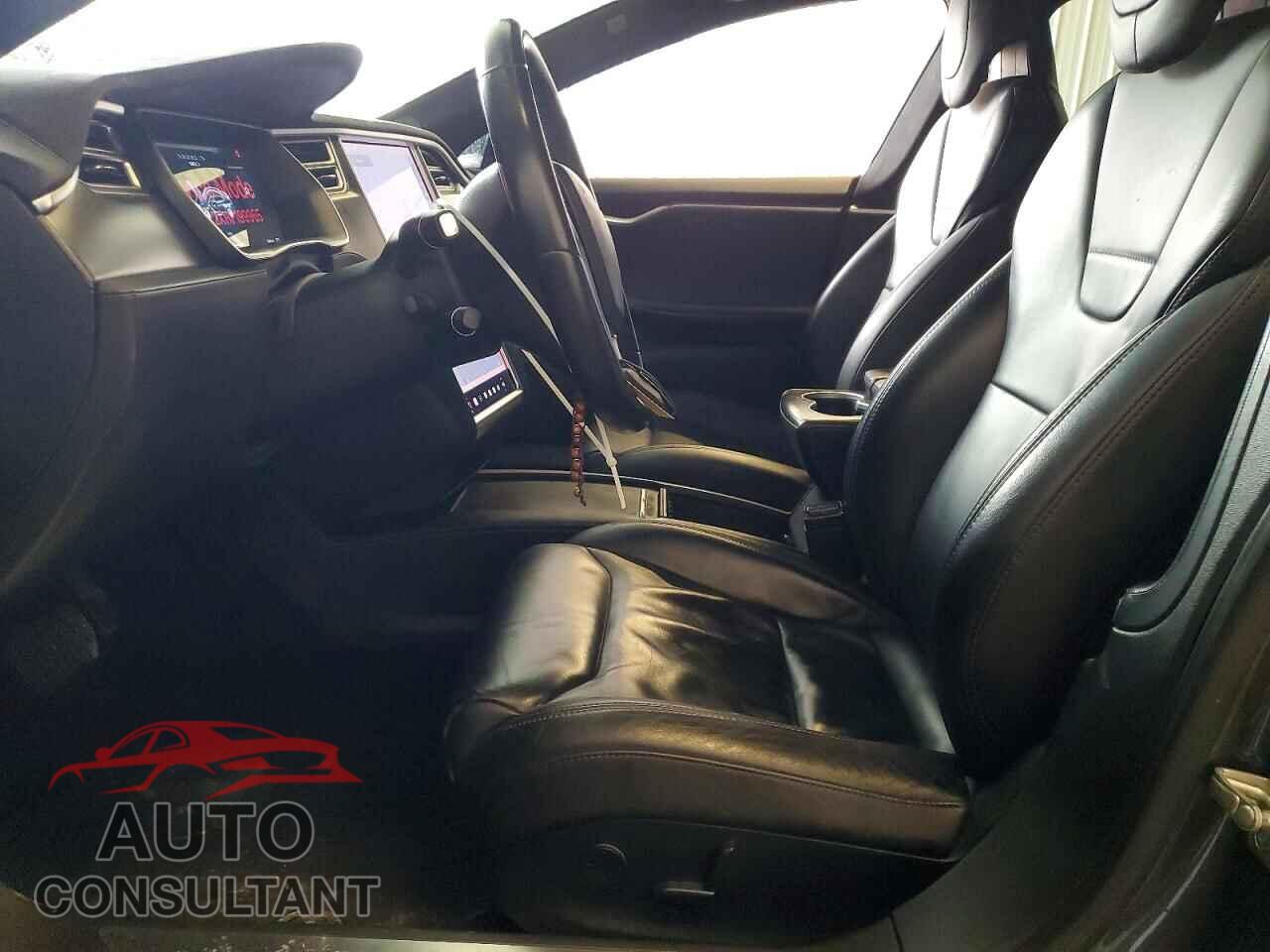 TESLA MODEL S 2017 - 5YJSA1E2XHF199965