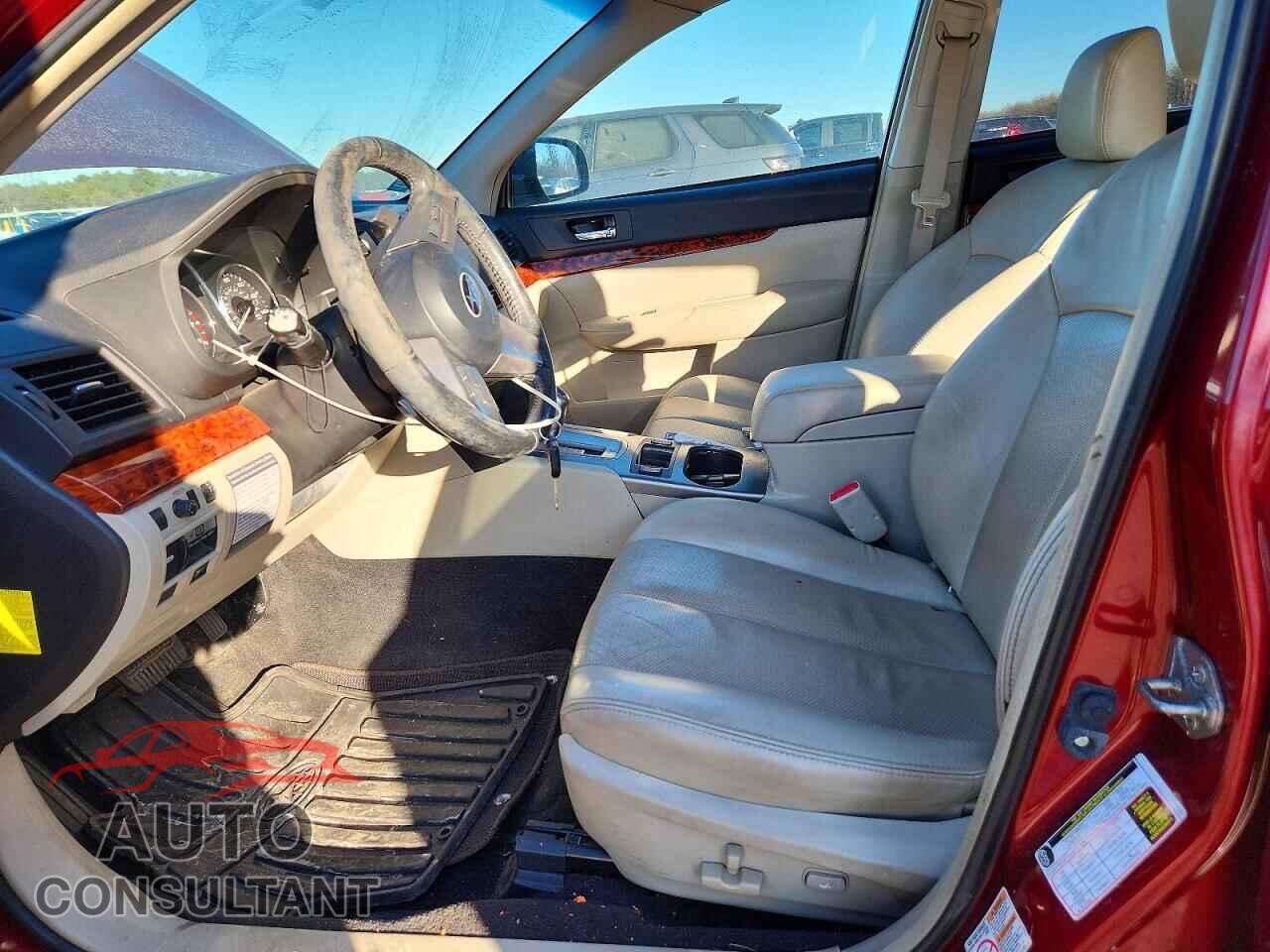 SUBARU OUTBACK 2011 - 4S4BRBLC8B3352661