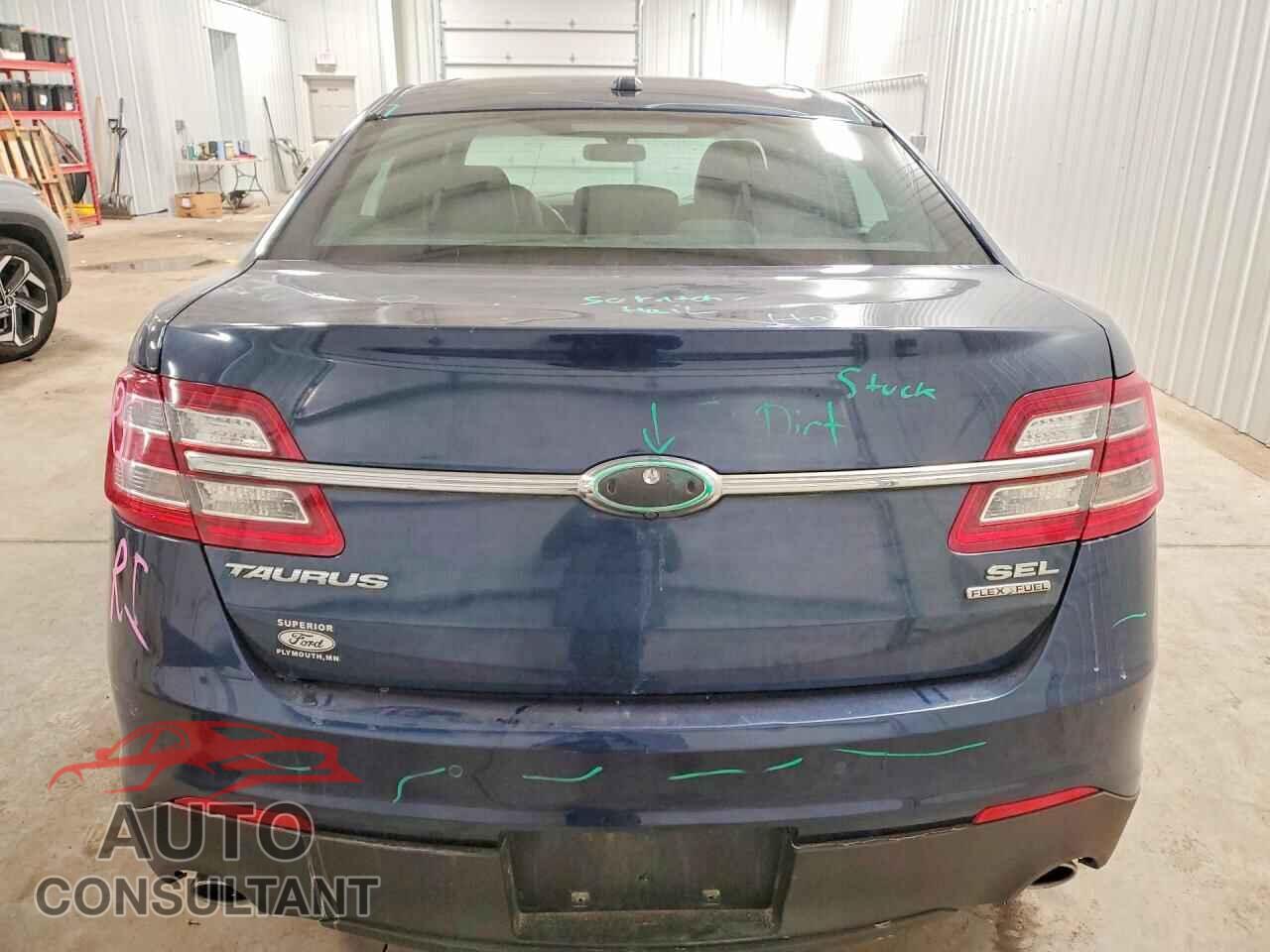 FORD TAURUS 2016 - 1FAHP2E84GG143548