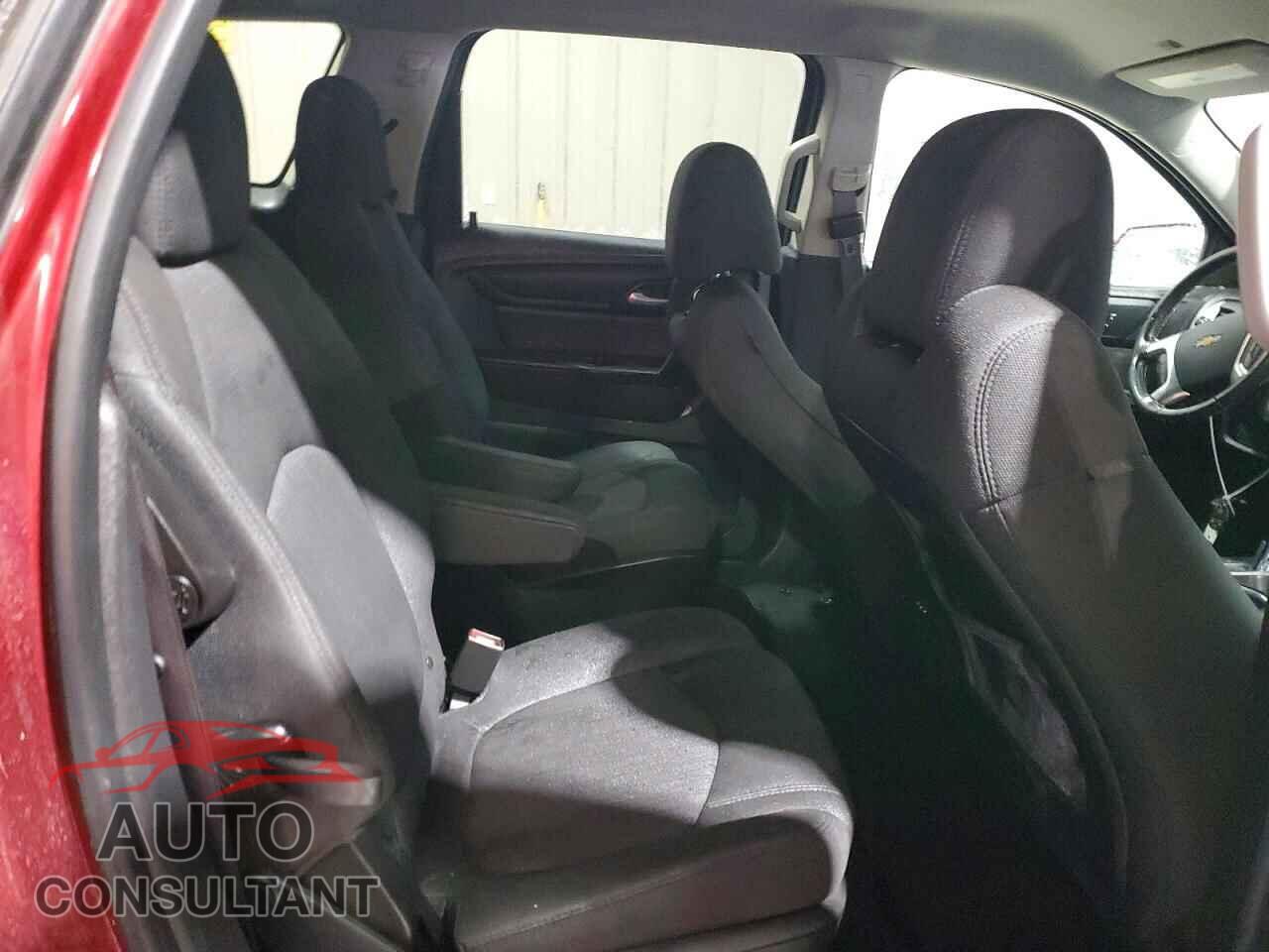 CHEVROLET TRAVERSE 2015 - 1GNKVGKD0FJ331237
