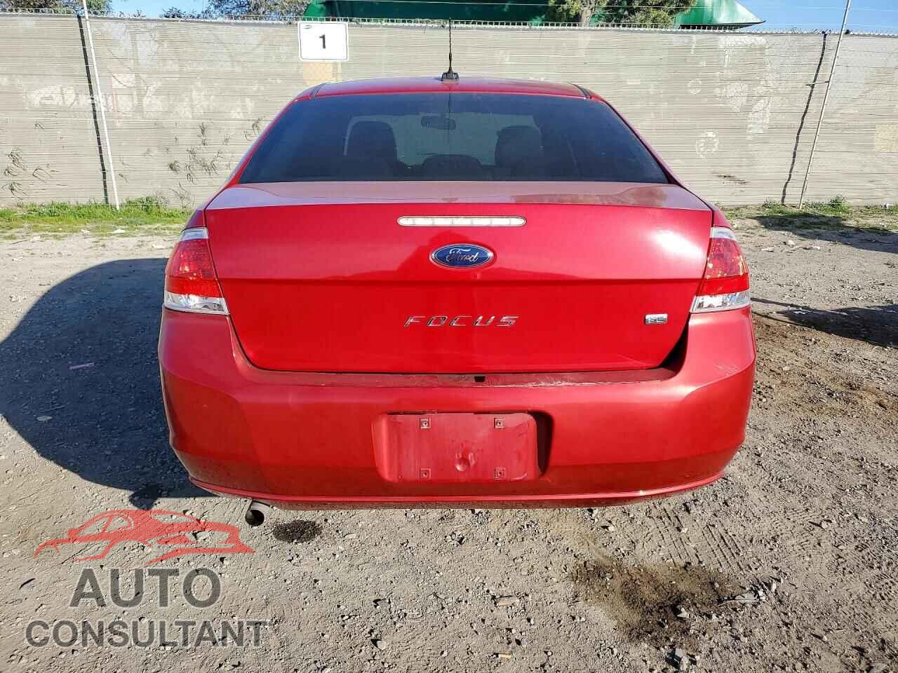 FORD FOCUS 2011 - 1FAHP3FN5BW180911