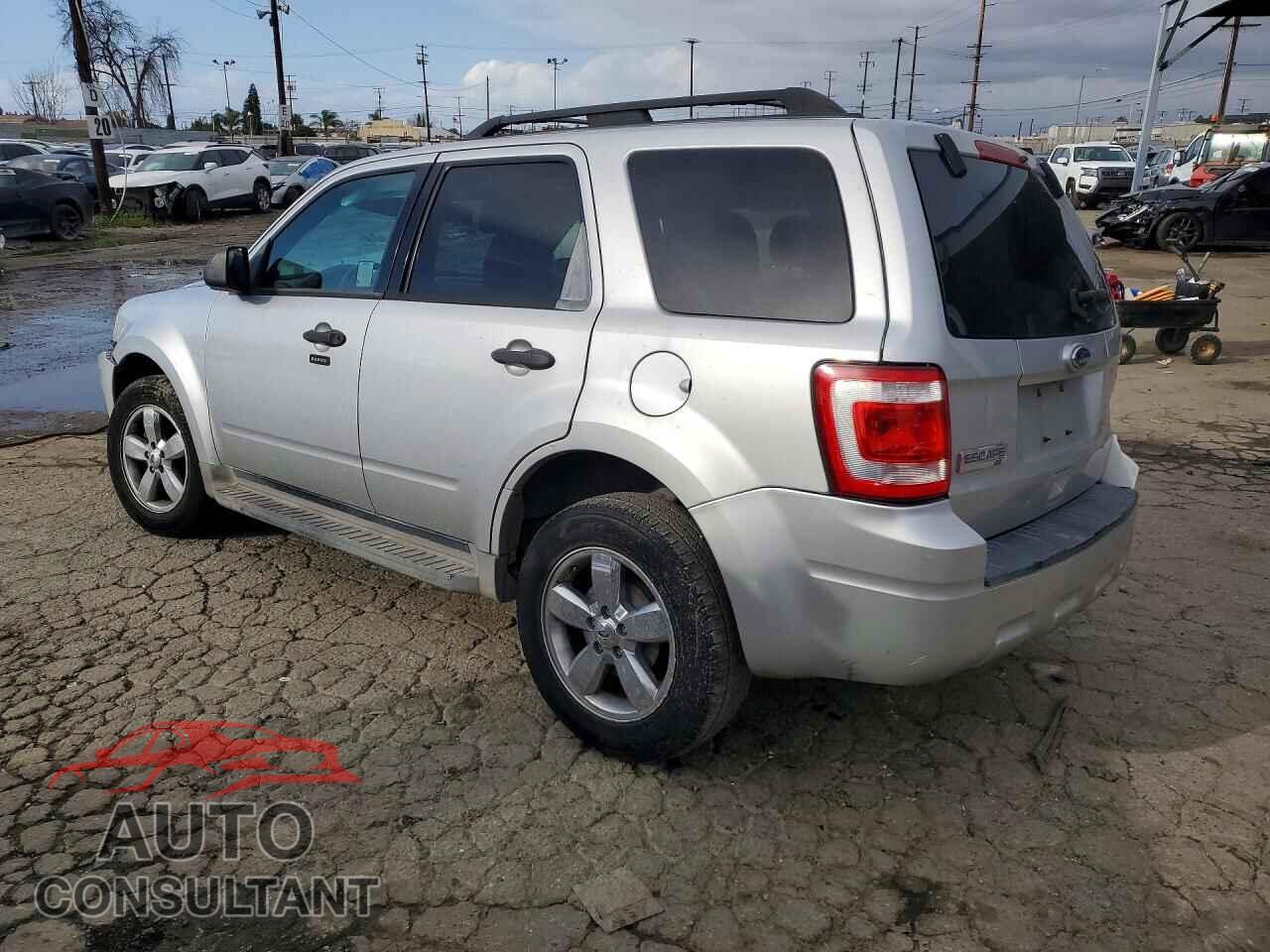 FORD ESCAPE 2010 - 1FMCU0D76AKD00880
