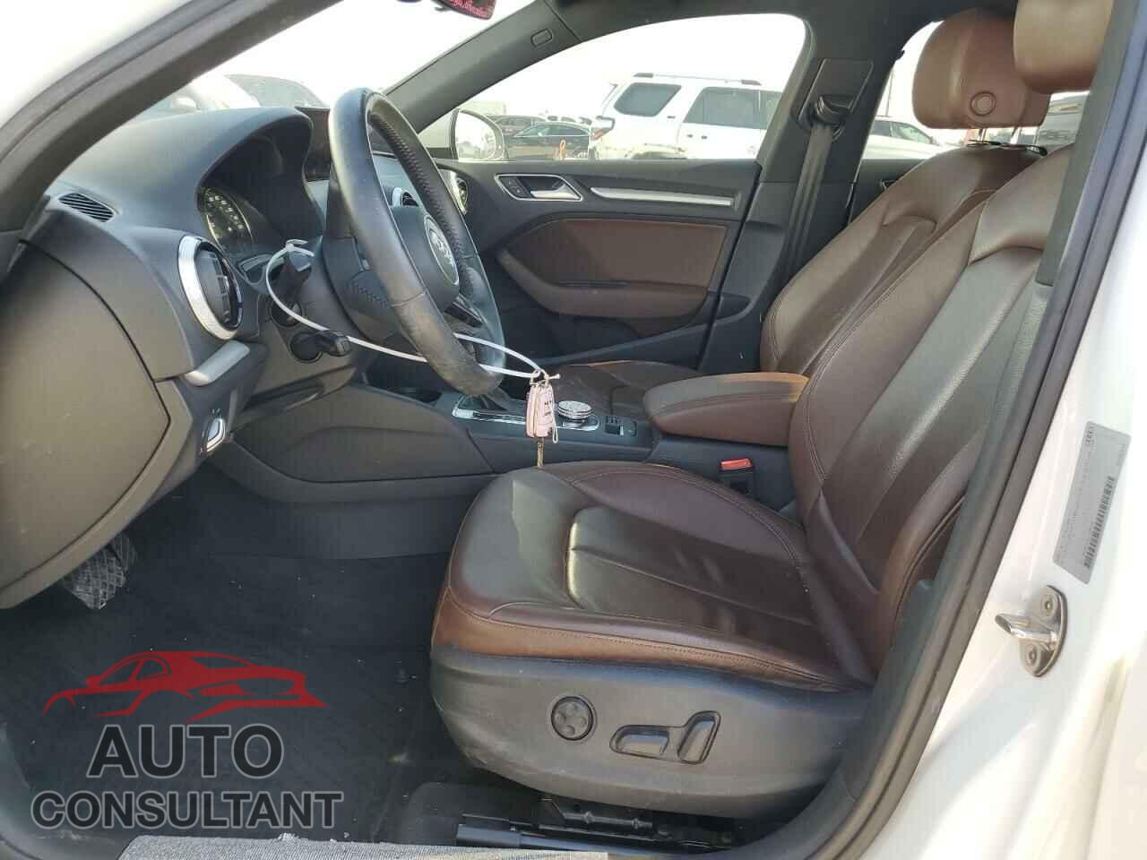 AUDI A3 2019 - WAUAUGFF3KA089733