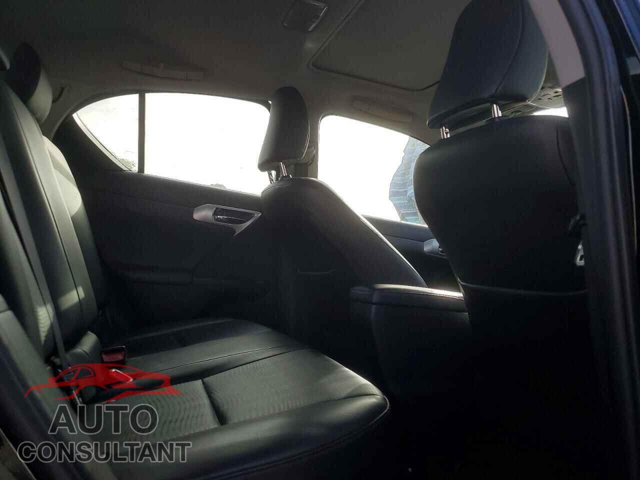 LEXUS CT 200 2013 - JTHKD5BH2D2169961