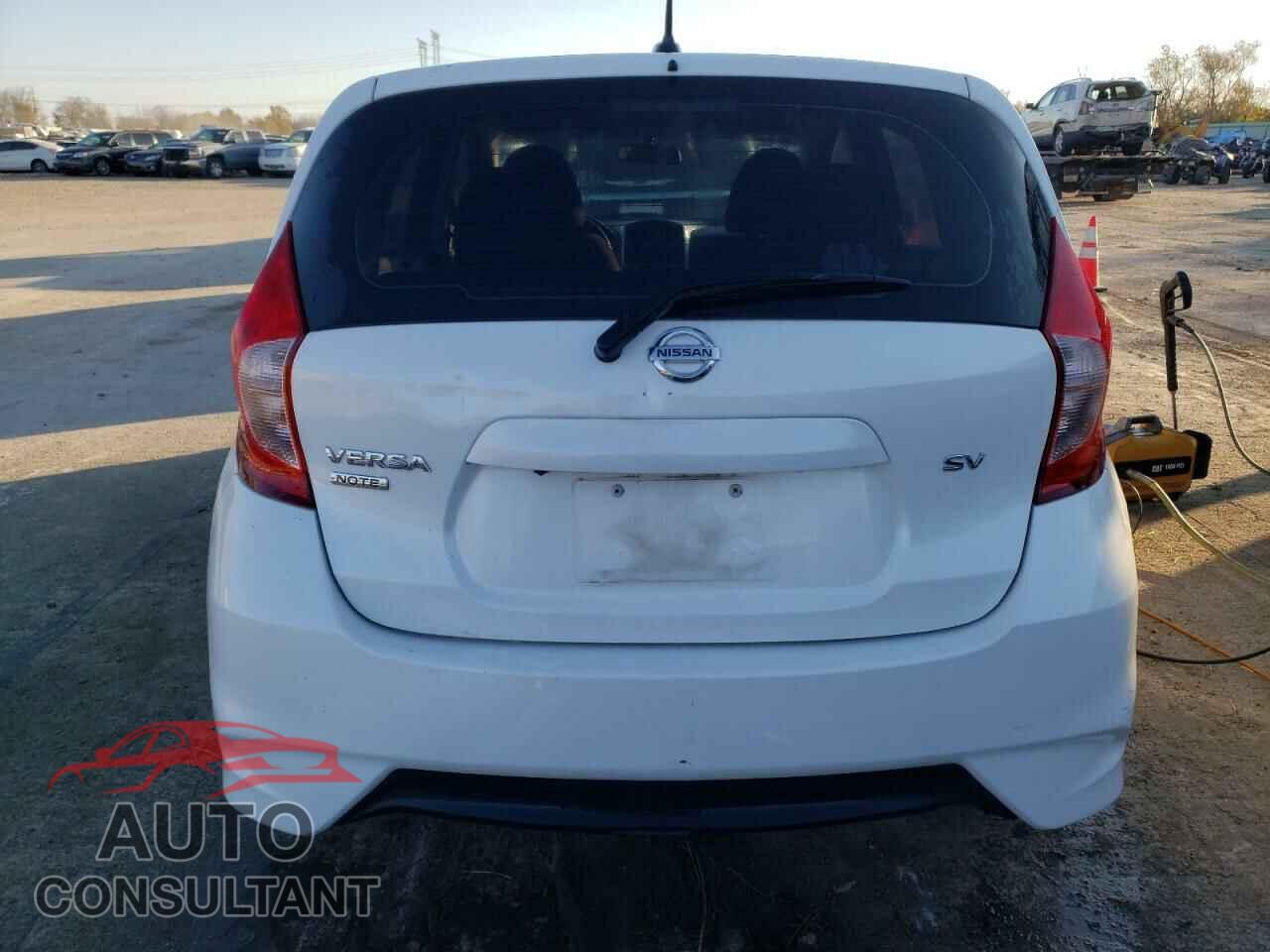 NISSAN VERSA 2017 - 3N1CE2CP7HL355848