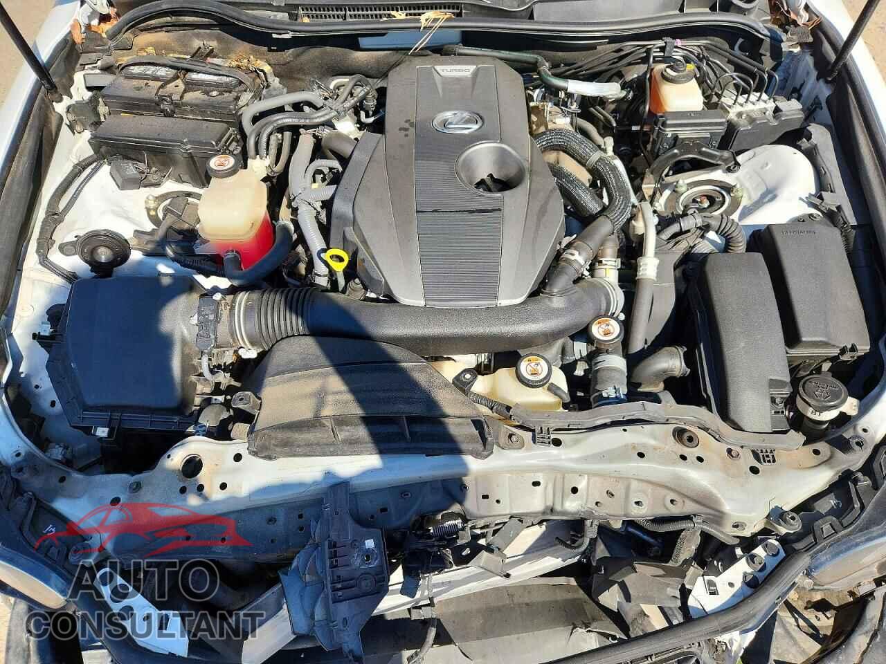 LEXUS IS 2018 - JTHBA1D27J5078043
