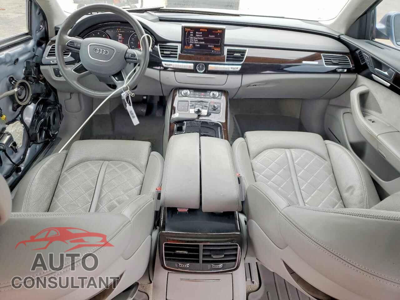 AUDI A8 2017 - WAU44AFD9HN020720
