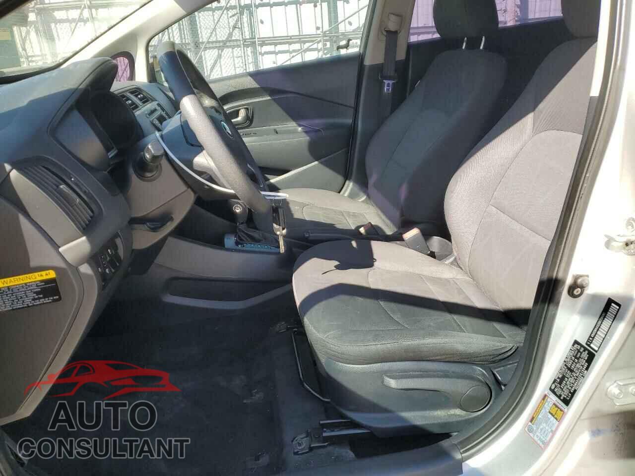 KIA RIO 2013 - KNADM4A32D6159480