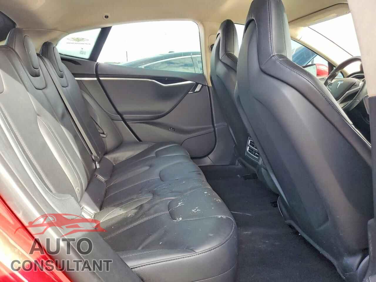 TESLA MODEL S 2014 - 5YJSA1H10EFP30508