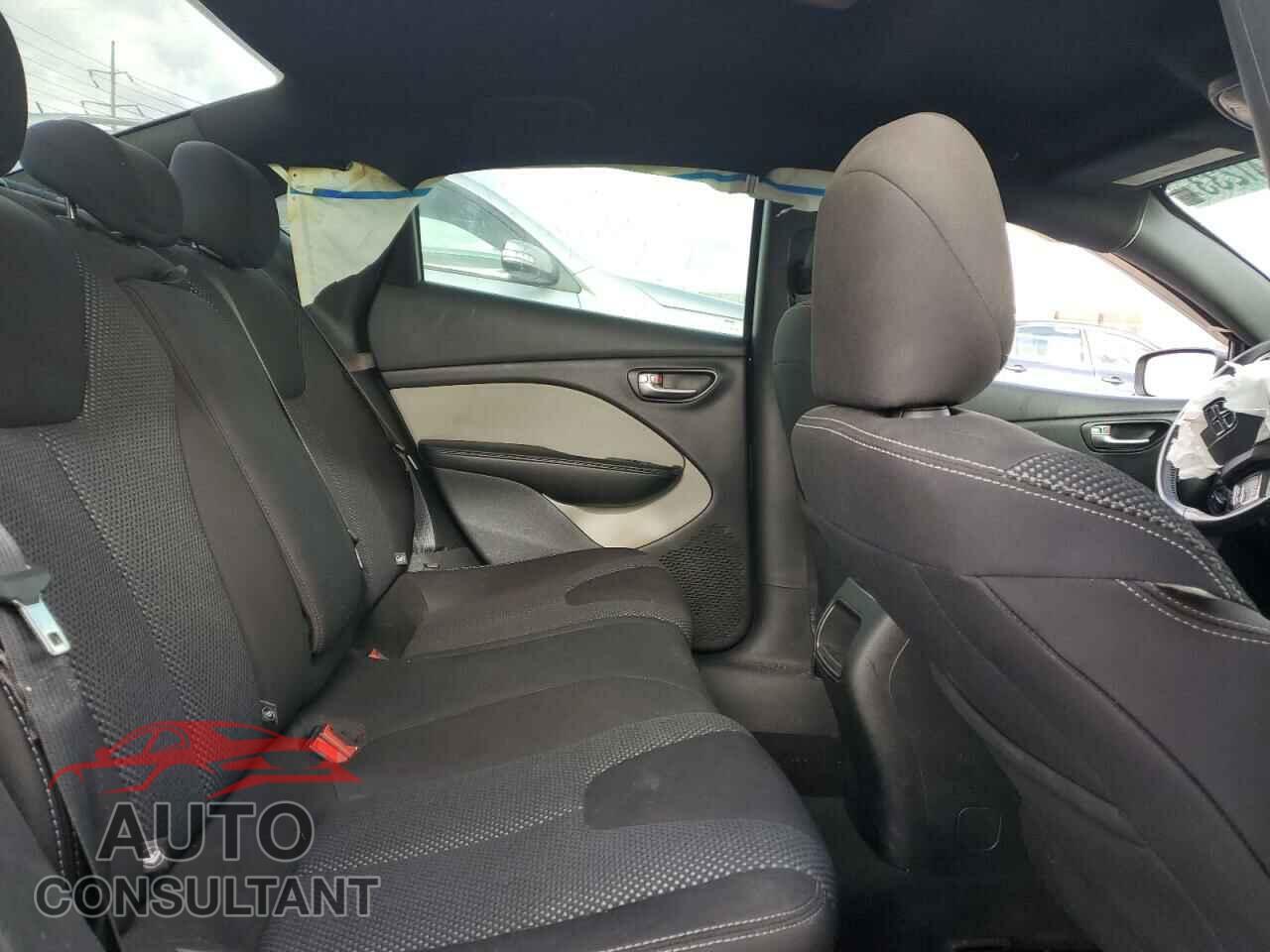 DODGE DART 2015 - 1C3CDFBB4FD316106