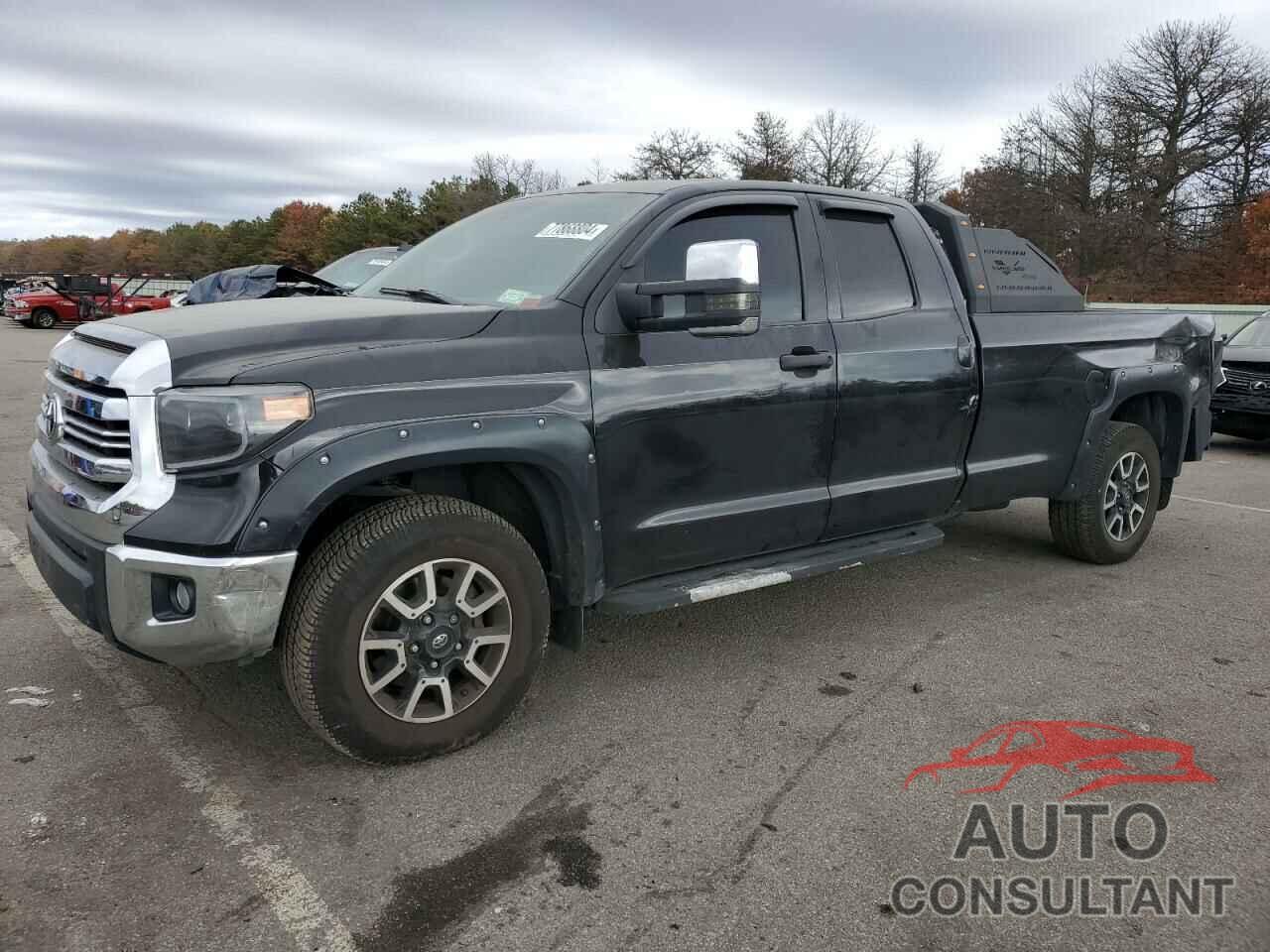 TOYOTA TUNDRA 2017 - 5TFCY5F17HX021305