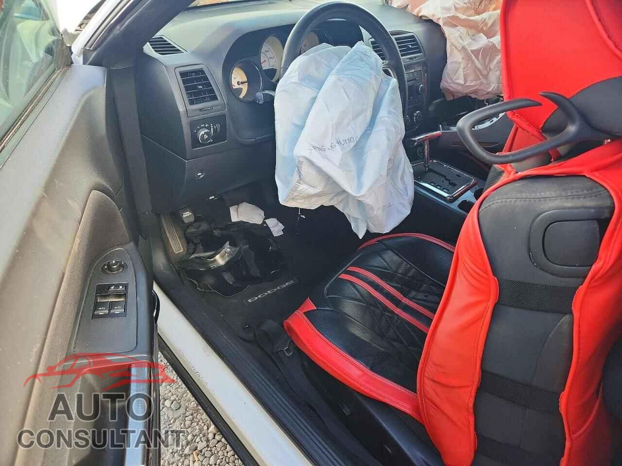 DODGE CHALLENGER 2014 - 2C3CDYAG4EH133881