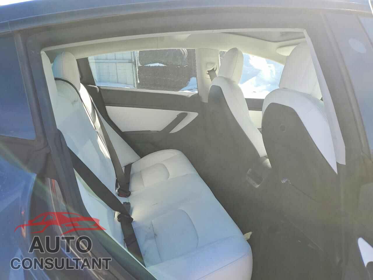 TESLA MODEL 3 2020 - 5YJ3E1EB8LF668018
