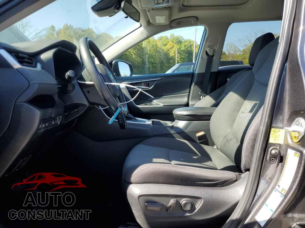 TOYOTA RAV4 2021 - 2T3P1RFVXMC165592