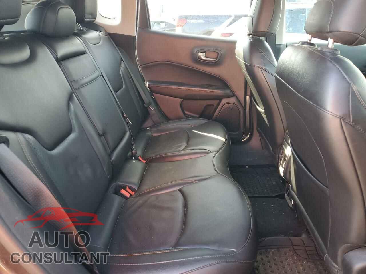 JEEP COMPASS 2019 - 3C4NJDCB1KT600832