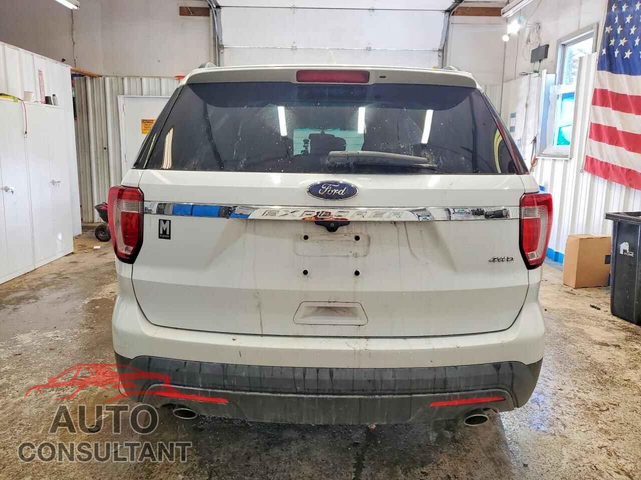 FORD EXPLORER 2016 - 1FM5K8B82GGB14239