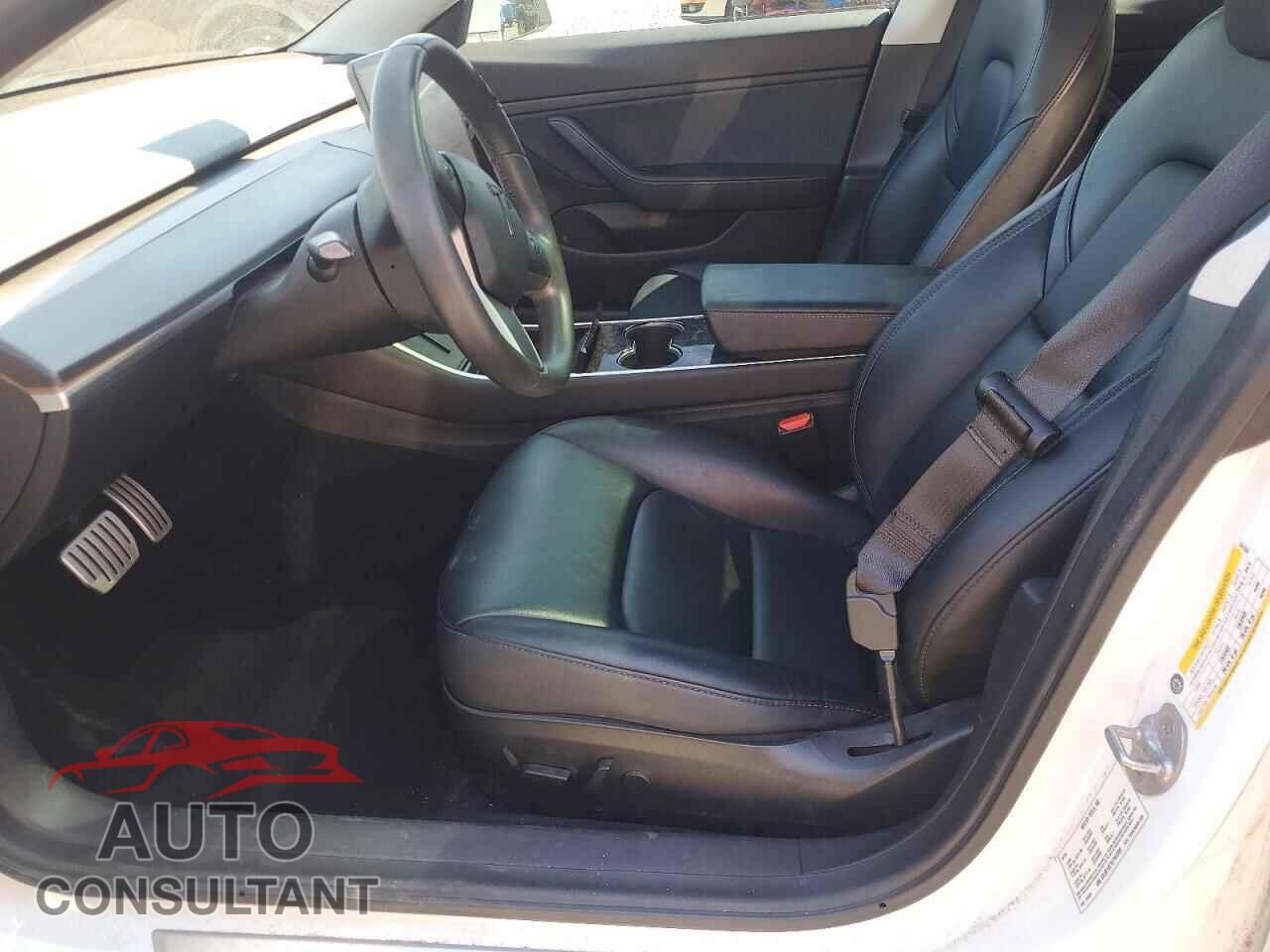 TESLA MODEL 3 2020 - 5YJ3E1EC1LF641350