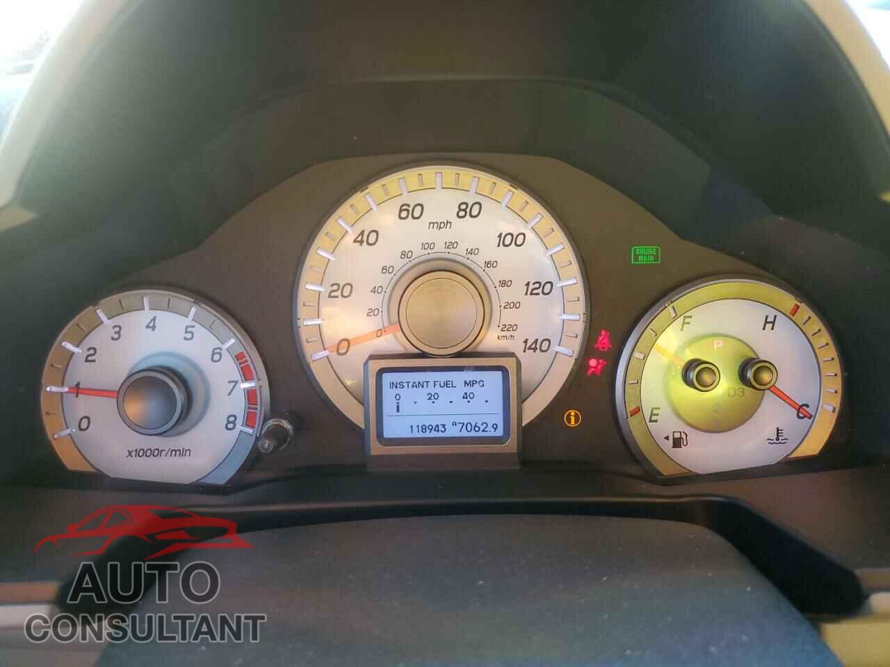 HONDA PILOT 2015 - 5FNYF3H90FB026646