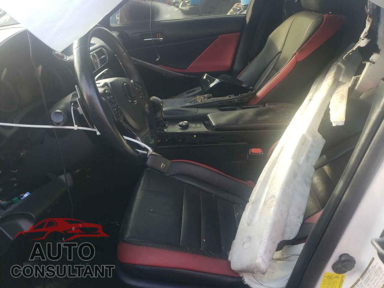 LEXUS IS 2015 - JTHBF1D2XF5068406