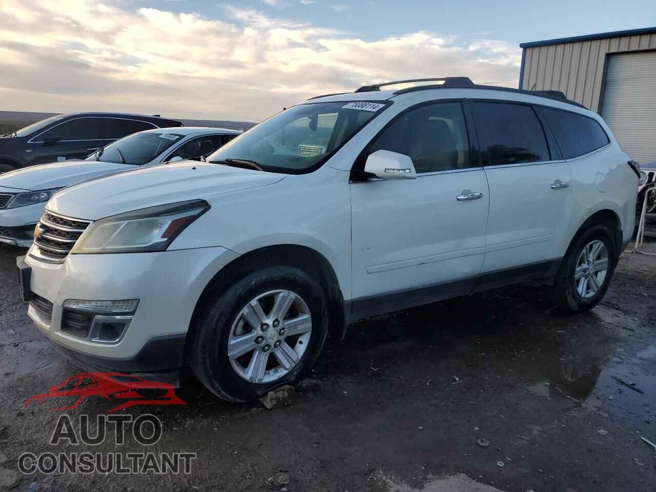 CHEVROLET TRAVERSE 2014 - 1GNKRGKD2EJ339326