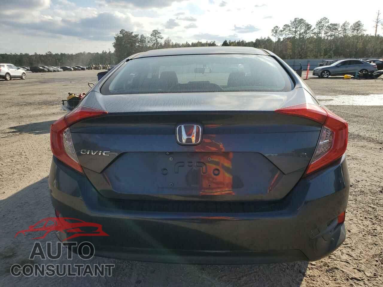 HONDA CIVIC 2017 - 2HGFC2F52HH539390