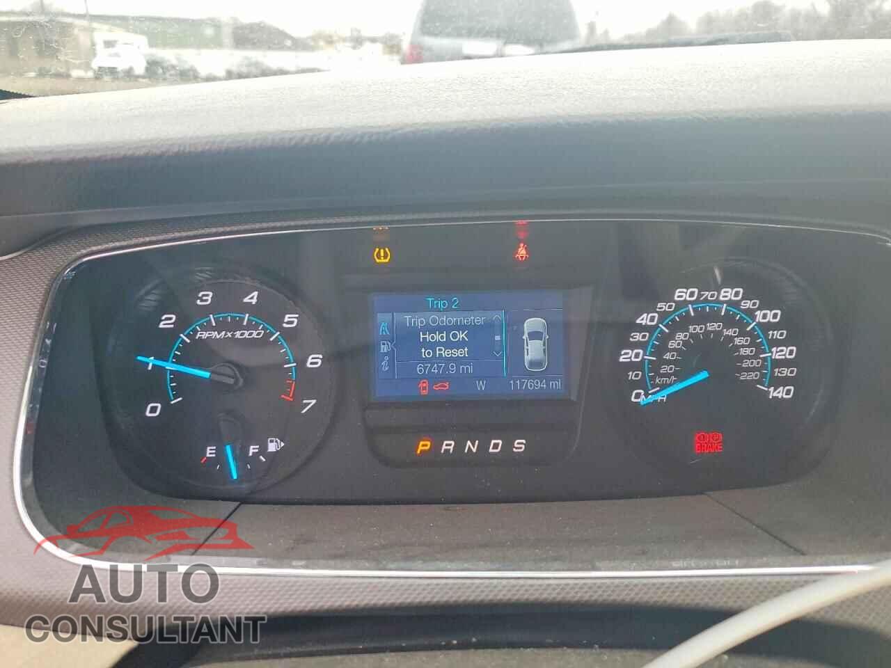 FORD TAURUS 2015 - 1FAHP2D88FG141124