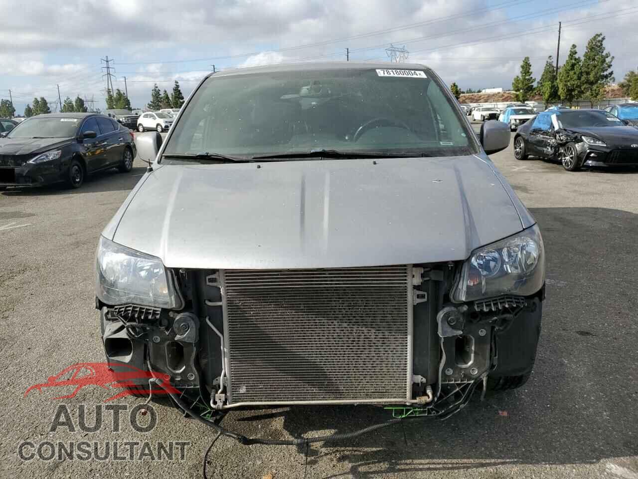DODGE CARAVAN 2018 - 2C4RDGEG1JR214674