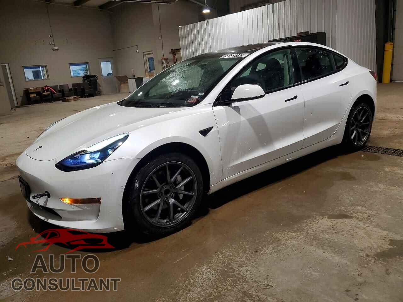 TESLA MODEL 3 2022 - 5YJ3E1EAXNF371858