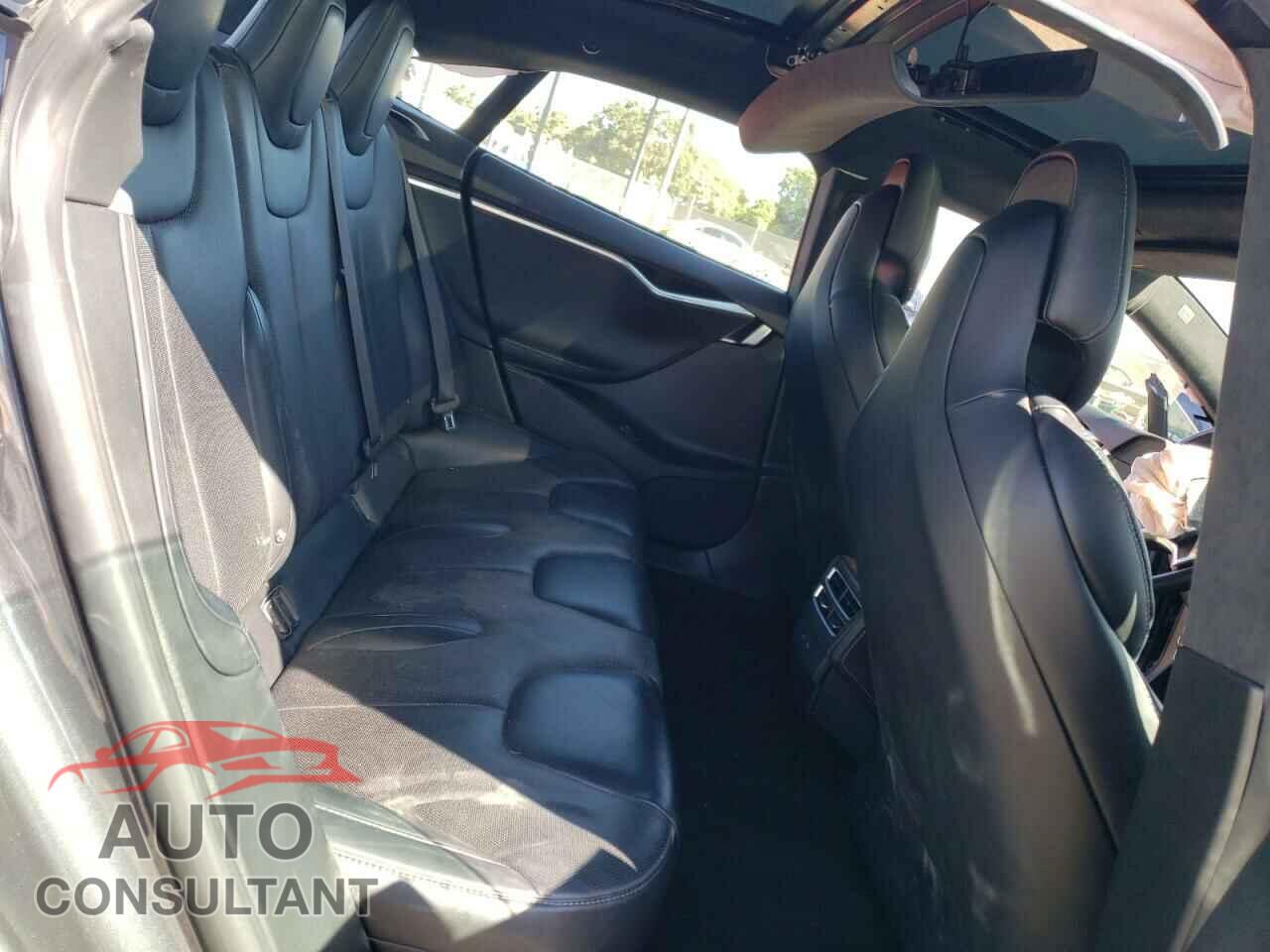 TESLA MODEL S 2017 - 5YJSA1E25HF182149