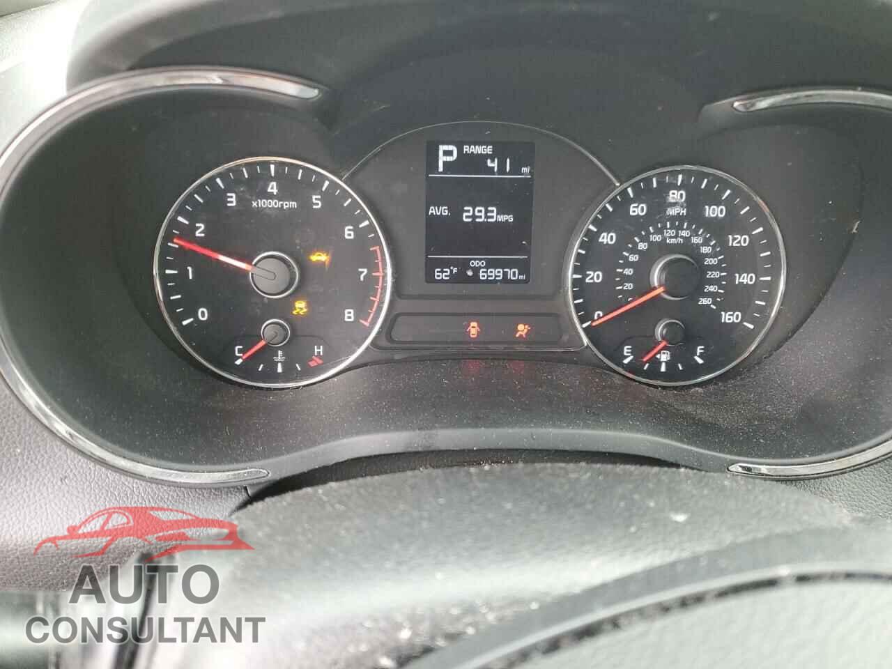 KIA FORTE 2018 - 3KPFK4A76JE166863
